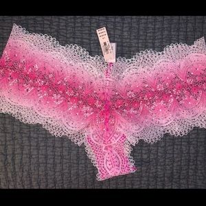 ⭐️ 3/$24 Sale ⭐️  Victoria’s Secret Allover Lace Boyshort